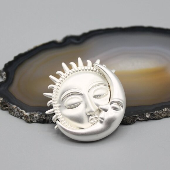 Sun moon jewelry pin brooch sky celestial nature silver white gold tone elegant - Picture 2 of 12